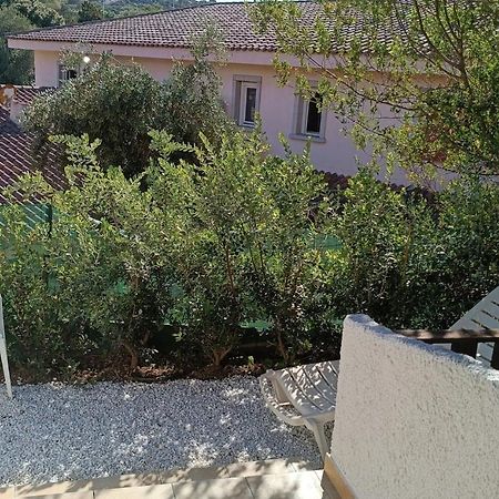 Central House Porto Rotondo Esterno foto